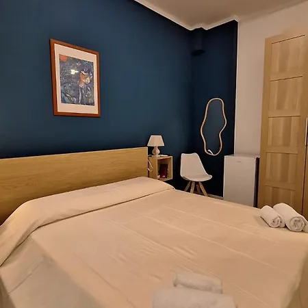 Dagnini16 לינה וארוחת בוקר 3*